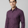 Washington Premium Full Sleeves Casual Shirt একটি স্মার্ট ও এলিগেন্ট লুকের শার্ট। ডিপ ম্যারুন রঙের উপর সূক্ষ্ম ডট প্যাটার্ন এটিকে করেছে আধুনিক ও পরিপাটি। অফিস, মিটিং কিংবা ক্যাজুয়াল আউটিং—সব জায়গায় মানানসই।
